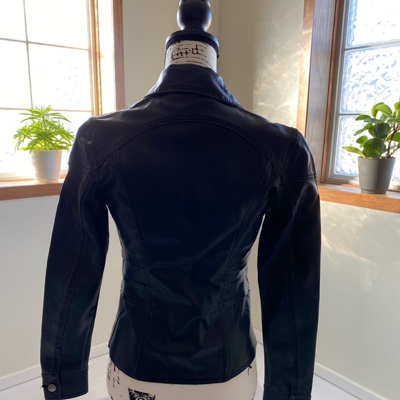 Leather Jacket - Picture 3 of 4